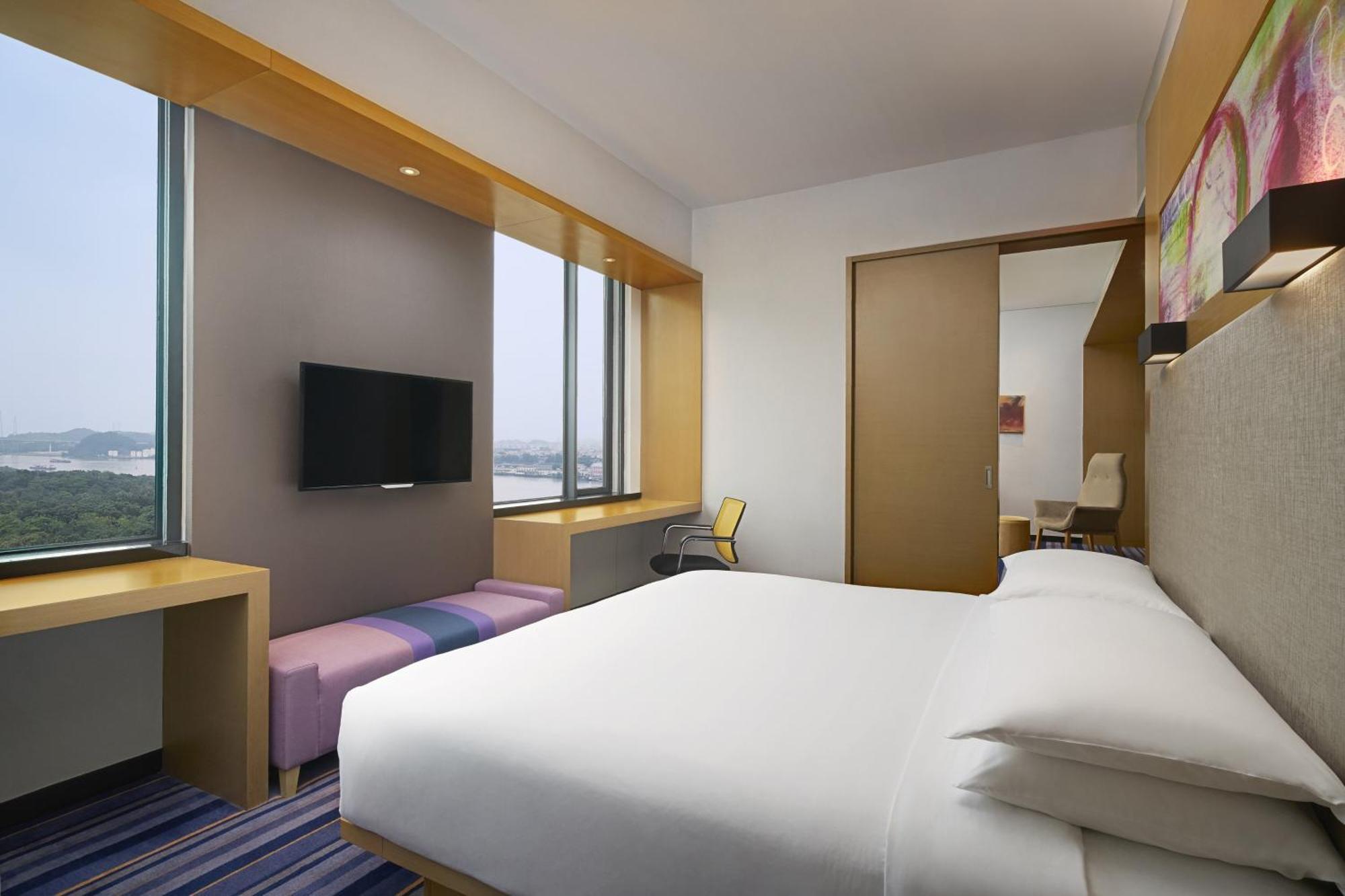 Aloft Guangzhou University Park Екстер'єр фото