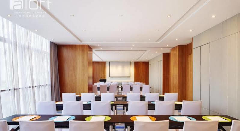 Aloft Guangzhou University Park Екстер'єр фото